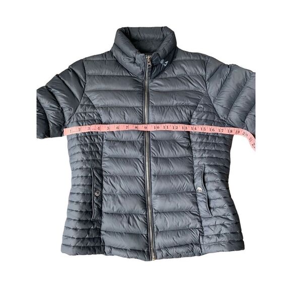 Abercrombie & Fitch Down Series Lightweight Puffer Jacket - Picture 10 of 10